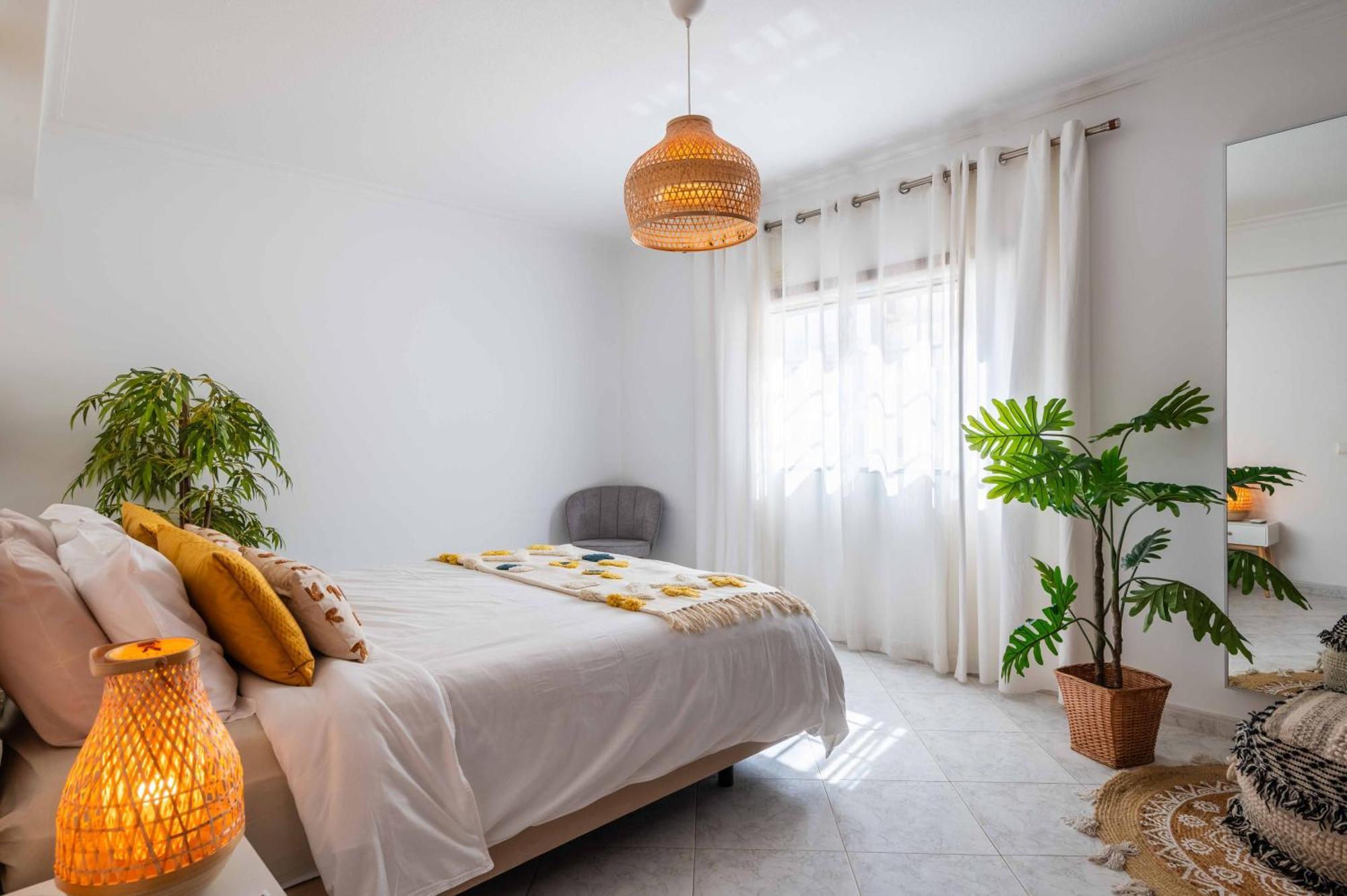 Armação de Pêra Flat With Ac, Wifi, Netflix, Balcony - 3 Min From The Beach 아파트 외부 사진
